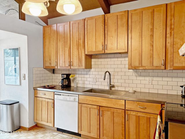 7 MANZANITA Court, Prescott, AZ 86305