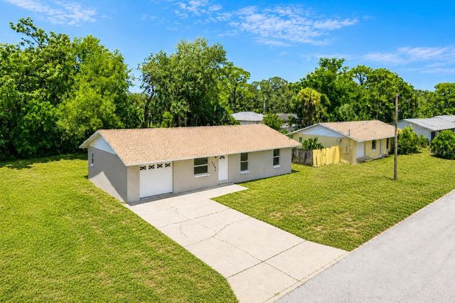 324 QUEEN AVENUE, Oviedo, FL 32765