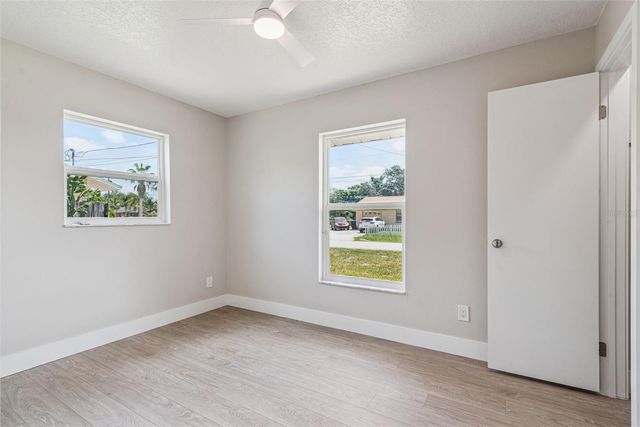 324 QUEEN AVENUE, Oviedo, FL 32765