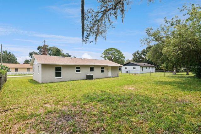324 QUEEN AVENUE, Oviedo, FL 32765