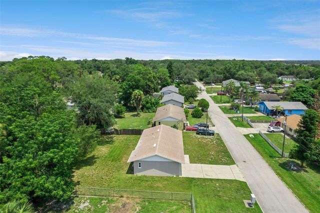 324 QUEEN AVENUE, Oviedo, FL 32765