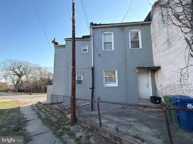 33 S CALVERTON RD, Baltimore, MD 21223