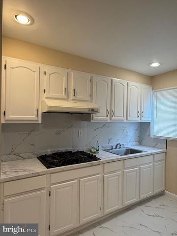 2014 ETTING ST, Baltimore, MD 21217