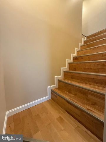 2014 ETTING ST, Baltimore, MD 21217