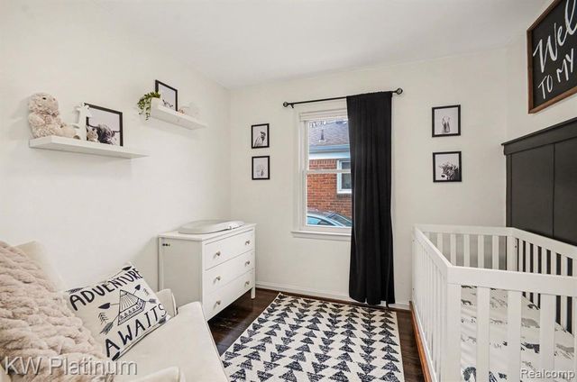 20119 Meier Road, Saint Clair Shores, MI 48081