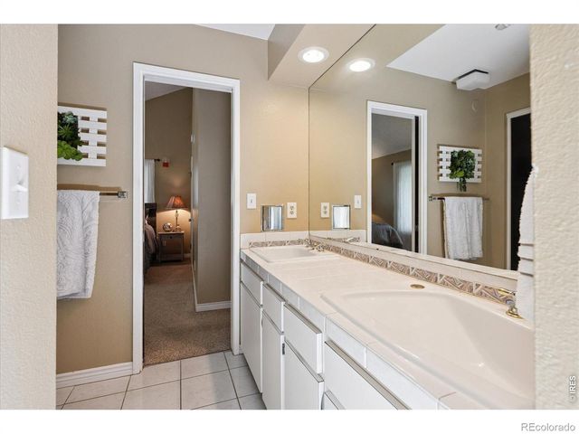 2276 S Dayton Street, Denver, CO 80231