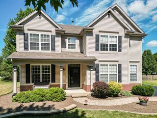 607 Vista Drive, Oswego, IL 60543
