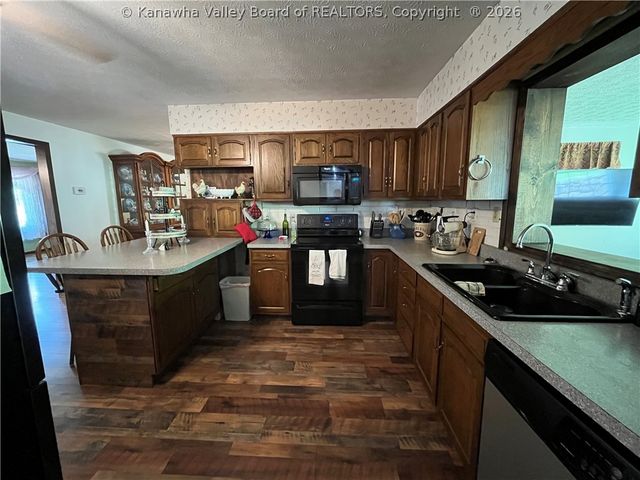 4409 Chesterfield Avenue, Charleston, WV 25304