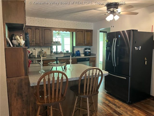 4409 Chesterfield Avenue, Charleston, WV 25304