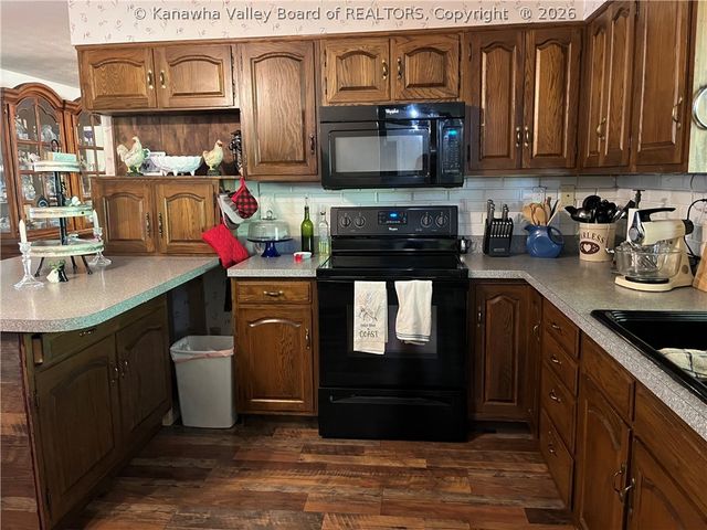 4409 Chesterfield Avenue, Charleston, WV 25304