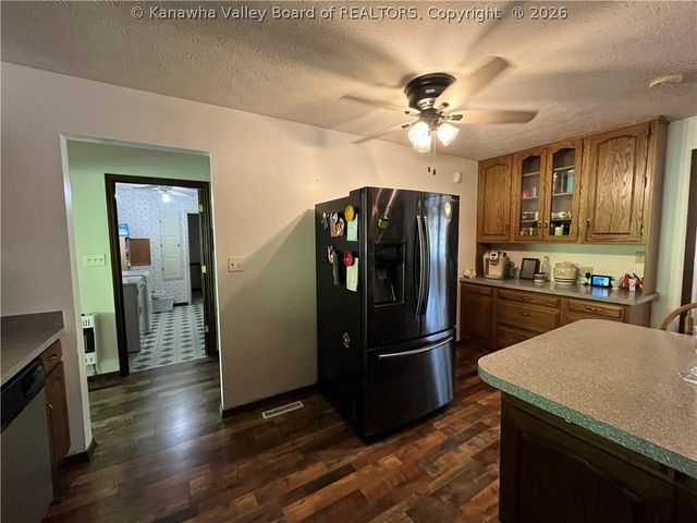 4409 Chesterfield Avenue, Charleston, WV 25304