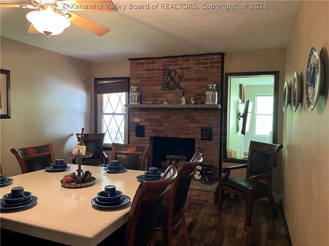 4409 Chesterfield Avenue, Charleston, WV 25304