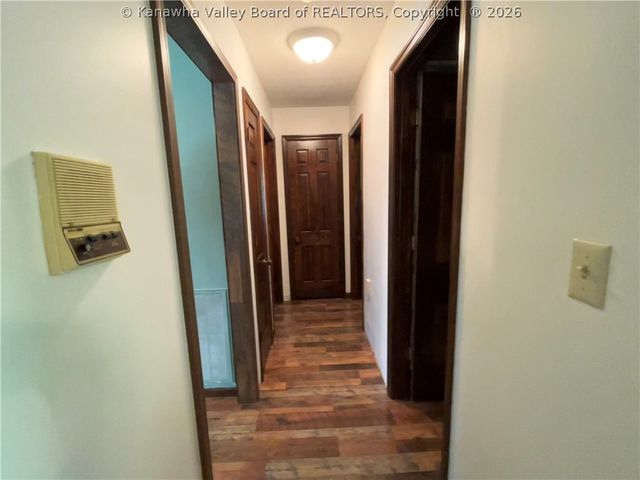 4409 Chesterfield Avenue, Charleston, WV 25304