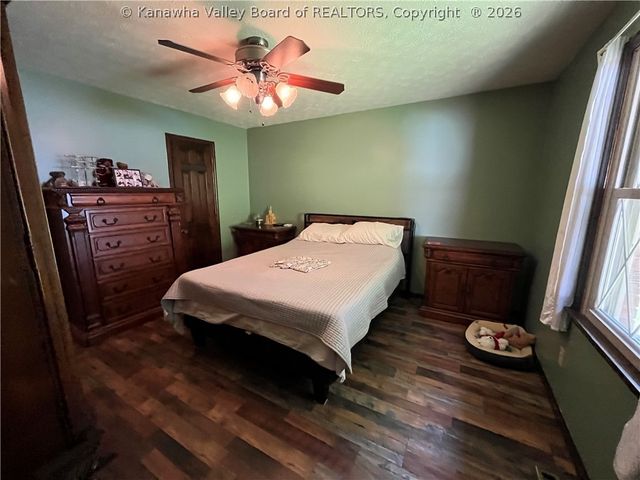4409 Chesterfield Avenue, Charleston, WV 25304