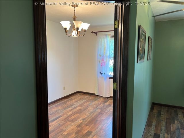 4409 Chesterfield Avenue, Charleston, WV 25304
