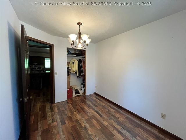 4409 Chesterfield Avenue, Charleston, WV 25304