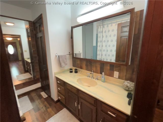 4409 Chesterfield Avenue, Charleston, WV 25304