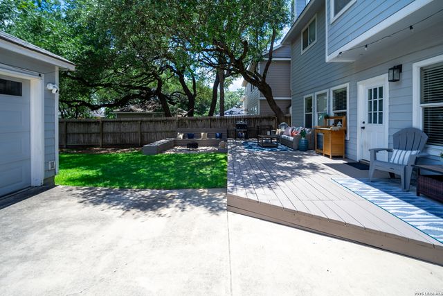 4448 TAYLORS BND, San Antonio, TX 78247