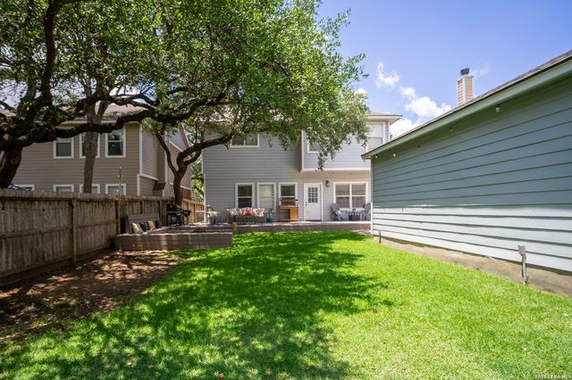 4448 TAYLORS BND, San Antonio, TX 78247