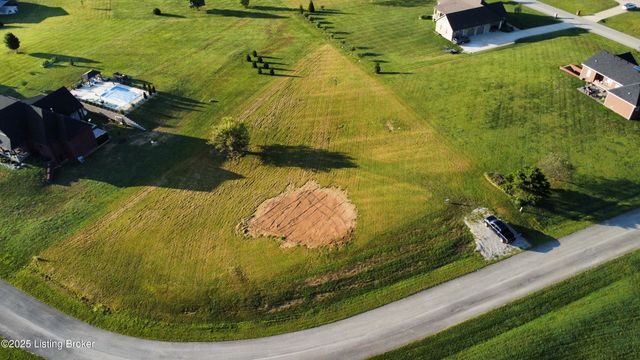 202 River View Dr, Bardstown, KY 40004