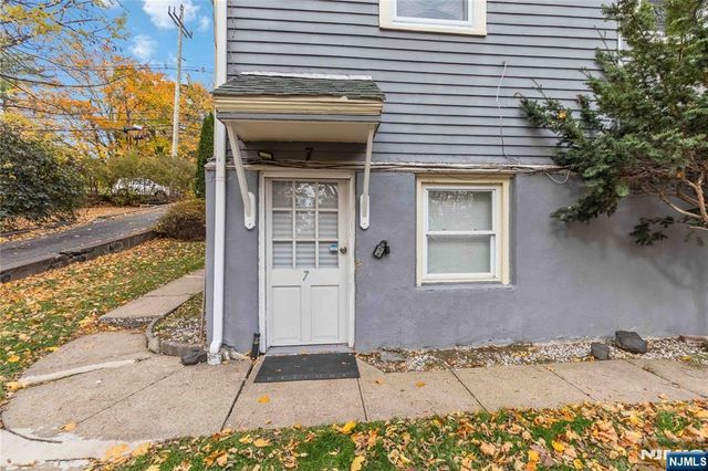 1283 Valley Road 7, Montclair, NJ 07043