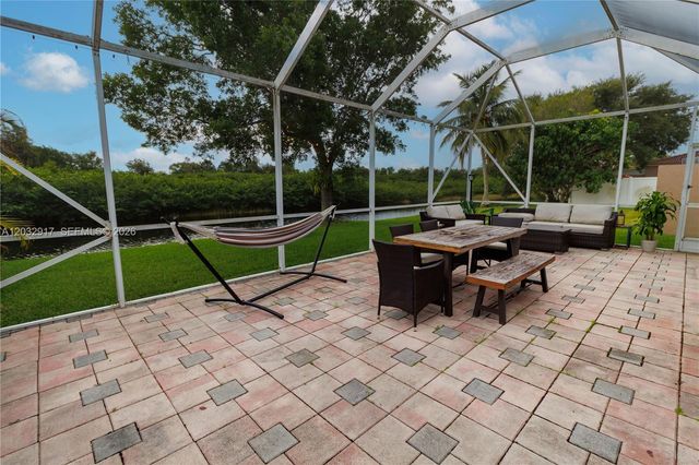 251 NW 151st Avenue, Pembroke Pines, FL 33028