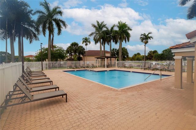 251 NW 151st Avenue, Pembroke Pines, FL 33028