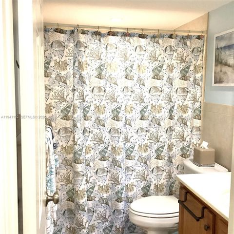 8900 Washington Boulevard PH19, Pembroke Pines, FL 33025