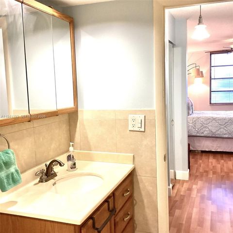 8900 Washington Boulevard PH19, Pembroke Pines, FL 33025
