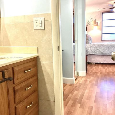 8900 Washington Boulevard PH19, Pembroke Pines, FL 33025