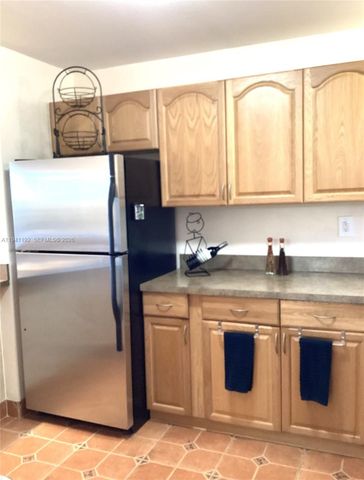 8900 Washington Boulevard PH19, Pembroke Pines, FL 33025