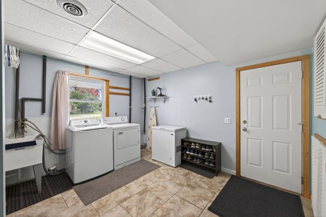 1842 162nd Avenue NE, Ham Lake, MN 55304