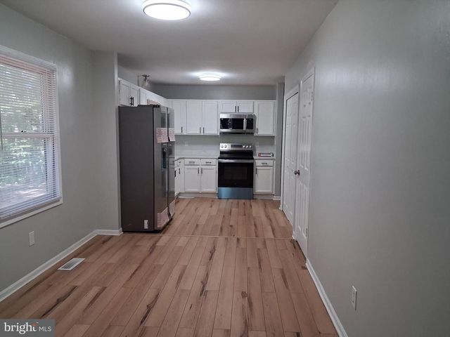 12609 WESLEY DR, Fredericksburg, VA 22407