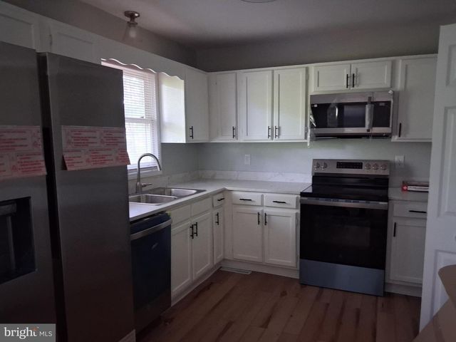 12609 WESLEY DR, Fredericksburg, VA 22407