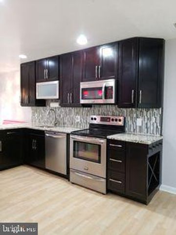1329 NORTHGATE SQ, Reston, VA 20190