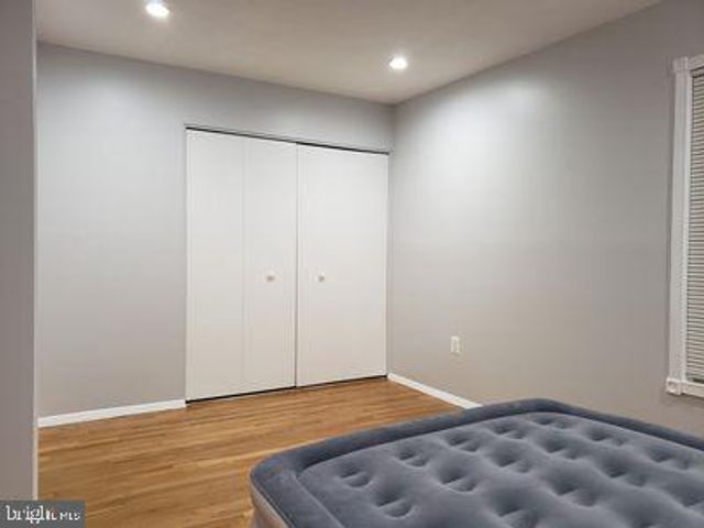 1329 NORTHGATE SQ, Reston, VA 20190