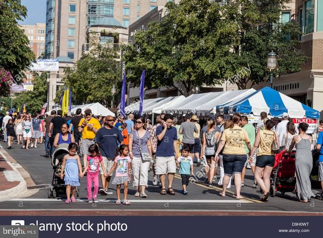 1329 NORTHGATE SQ, Reston, VA 20190
