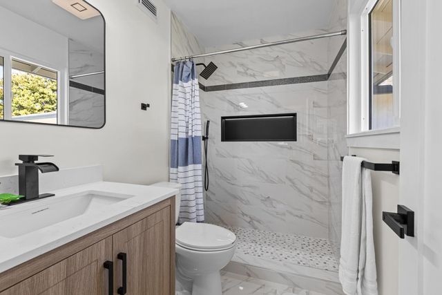 7428 Troon Way, Sacramento, CA 95822