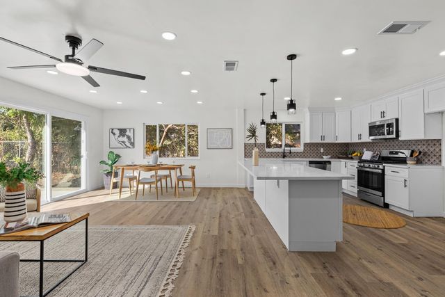 7428 Troon Way, Sacramento, CA 95822