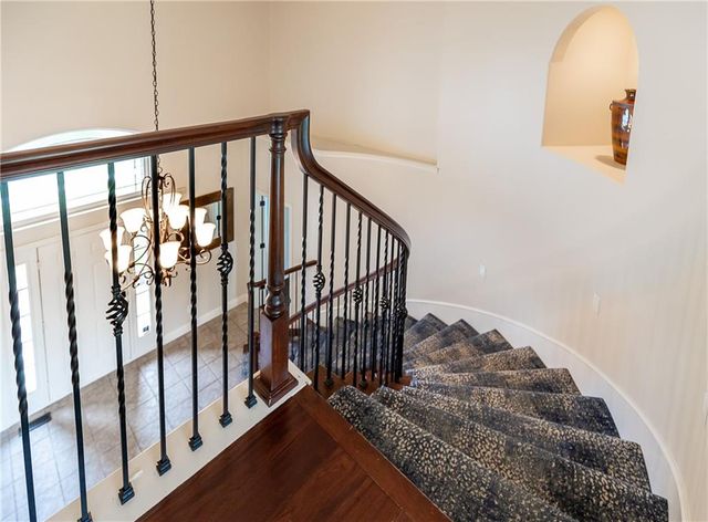 15618 S Hallet Street, Olathe, KS 66062