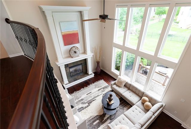 15618 S Hallet Street, Olathe, KS 66062