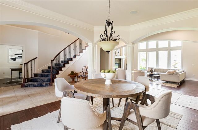 15618 S Hallet Street, Olathe, KS 66062