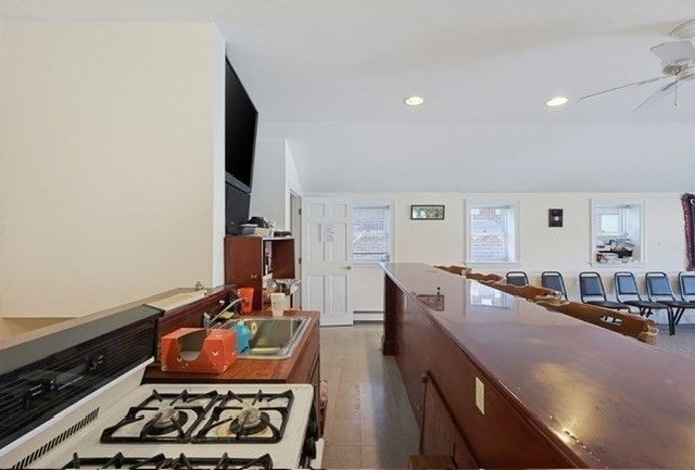 11 Grove, Belmont, MA 02478