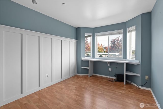 485 SW Bayshore Drive #C201, Oak Harbor, WA 98277