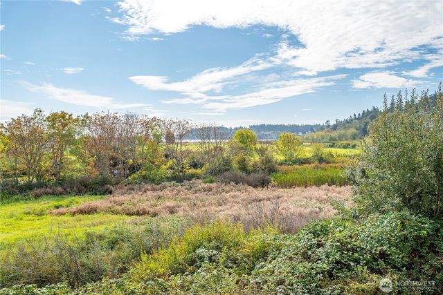 485 SW Bayshore Drive #C201, Oak Harbor, WA 98277