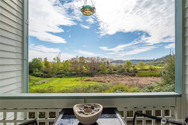 485 SW Bayshore Drive #C201, Oak Harbor, WA 98277