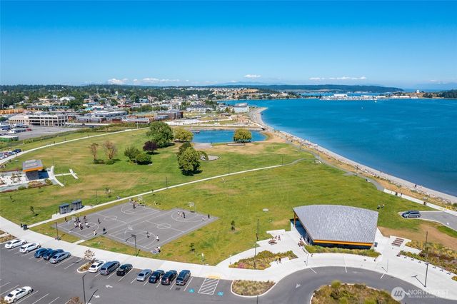 485 SW Bayshore Drive #C201, Oak Harbor, WA 98277