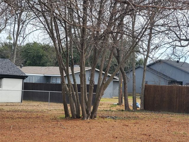 5504 Stonewall Street, Greenville, TX 75402