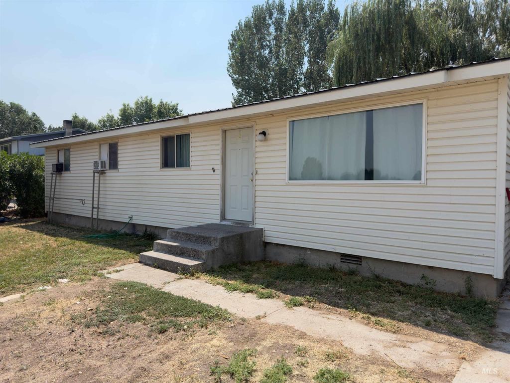 785 H St, Heyburn, ID 83336 photo 1