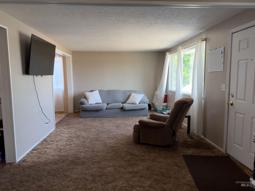 785 H St, Heyburn, ID 83336 photo 3